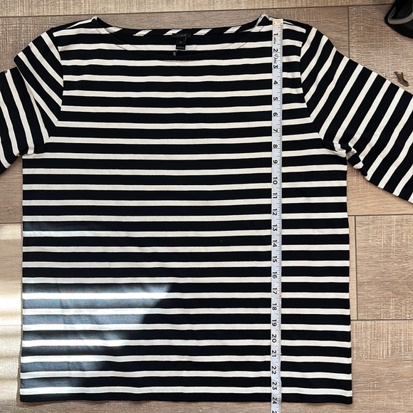 J Crew black and white stripe 3/4 sleeve with lace detail soft and stretchy M - Picture 9 of 10